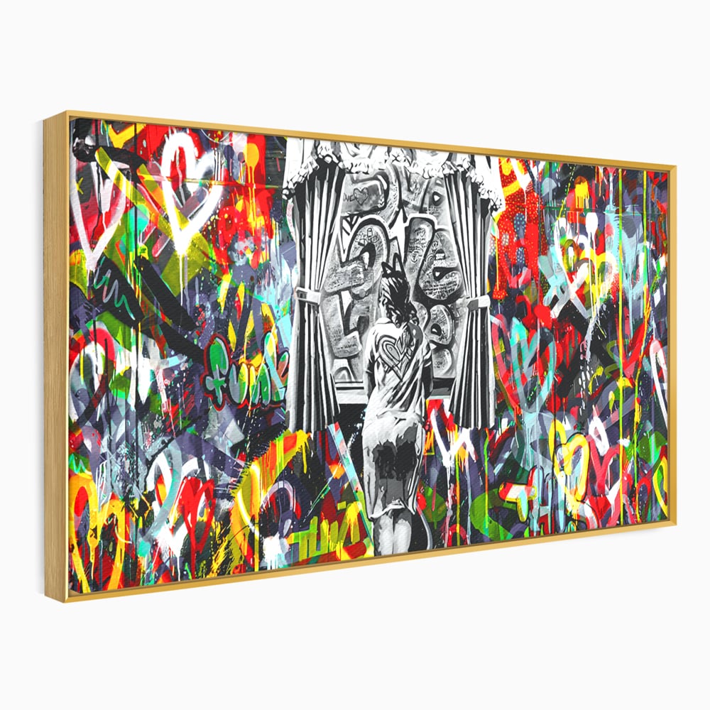 Tablou canvas cu tablou canvas cu graffiti urban si o silueta, in rama de aluminiu auriu